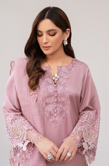 Nadia Farooqi - Winter 3PC Dhanak Embroidered Suit - BFS0016
