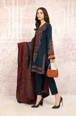 Sapphire - Winter 3PC Khaddar Embroidered Shirt With Printed Wool Shawl - BFHU065