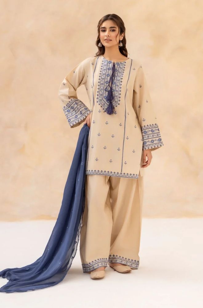 Eid ul Adha Outfit Ideas for Women: What to Wear This Festive Season - BlueFery