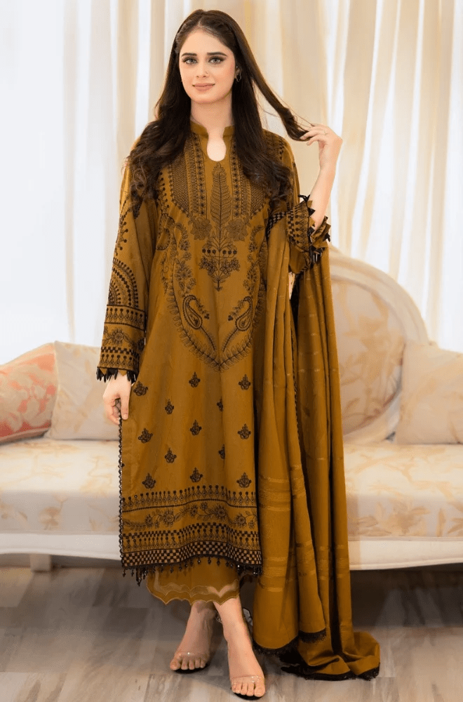 Ladies 3 Piece Lawn Suits – Trending Designs for Summer Wear - BlueFery