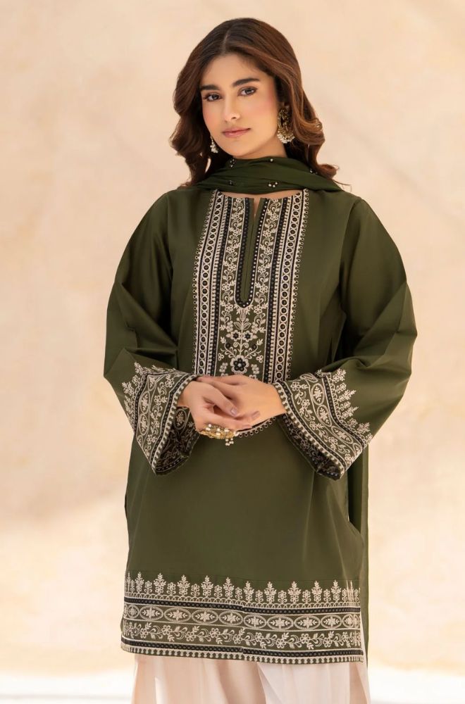 Top 10 Female Clothing Brands in Faisalabad - BlueFery