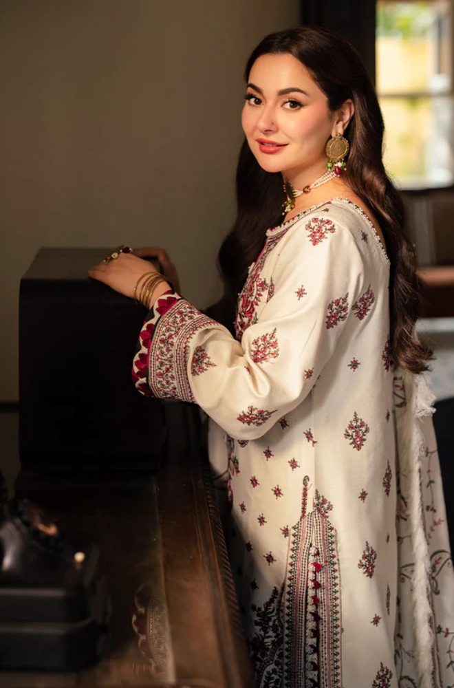 ASIM JOFA - Winter 3PC Dhanak Embroidered Suit - BFB0487