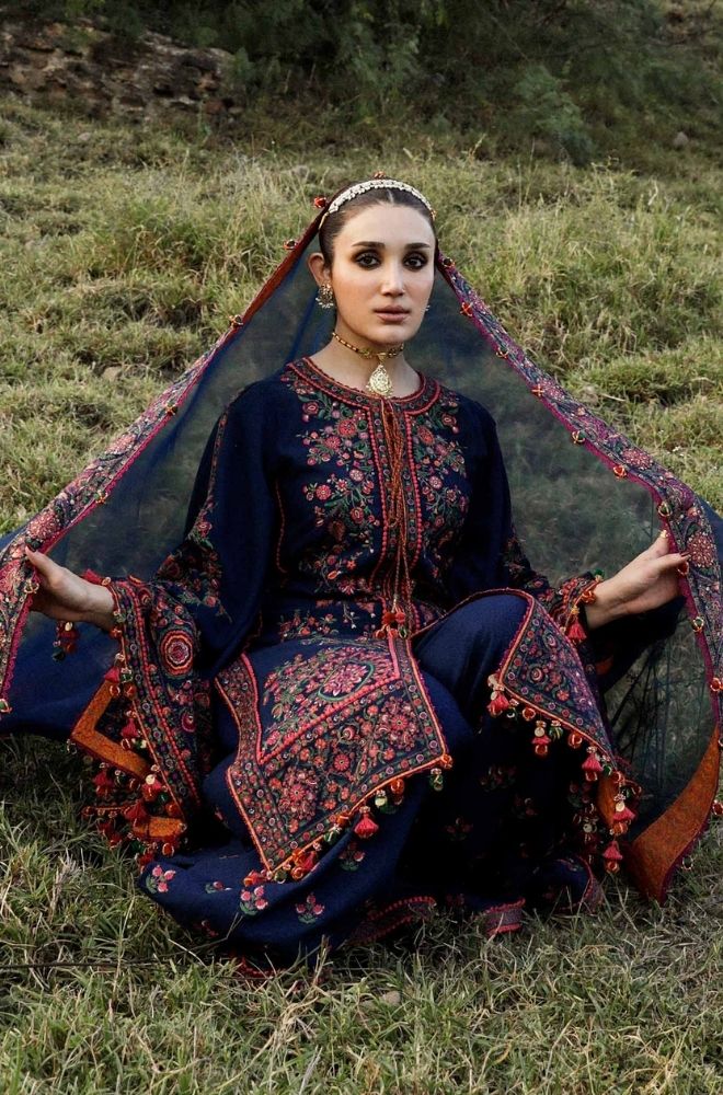 HUSSAIN REHAR - Winter 3PC Dhanak Embroidered Suit - BFB0463