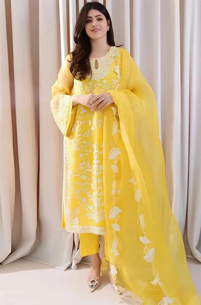 BAREEZE - 3PC Summer Lawn Embroidered Shirt with Organza Embroidered Dupatta and Trouser - BFB0786