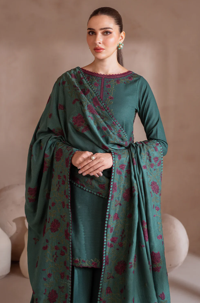 IZNIK - Winter 3PC Dhanak Embroidered Suit - BFB0458