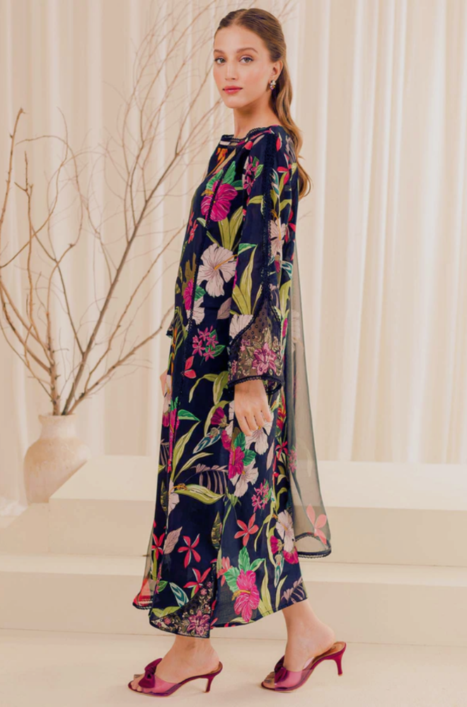 Baroque - Winter 3PC Khaddar Digital Printed Dress - BFU0085