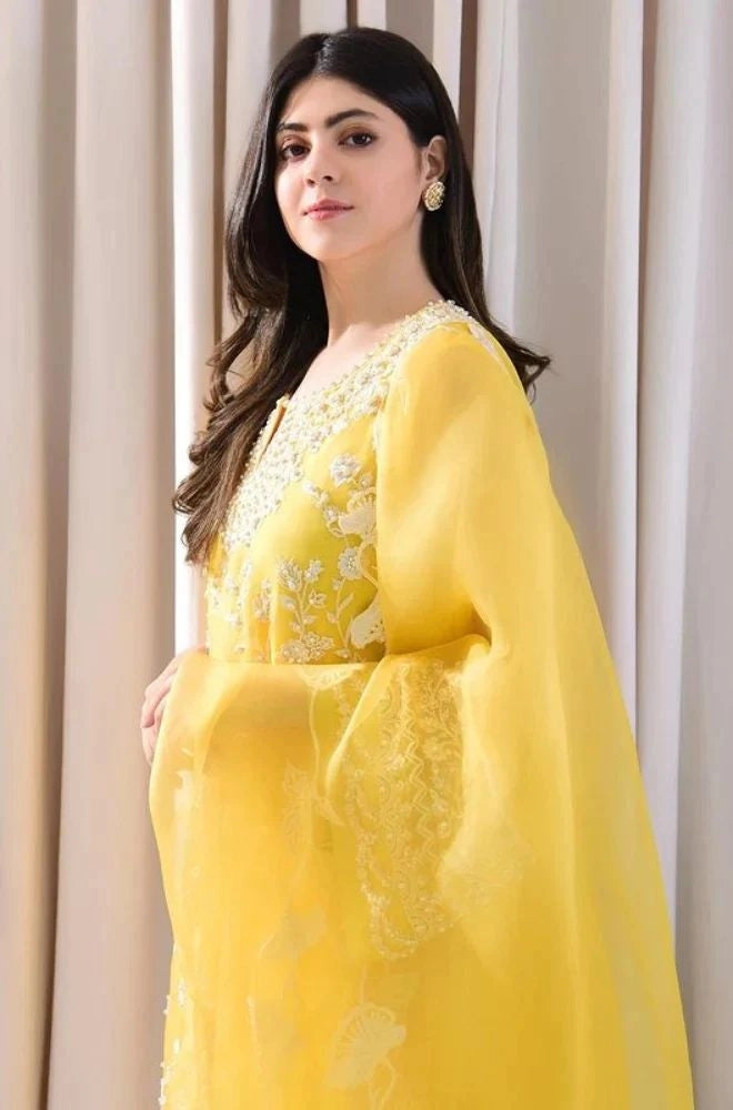 BAREEZE - 3PC Summer Lawn Embroidered Shirt with Organza Embroidered Dupatta and Trouser - BFB0786