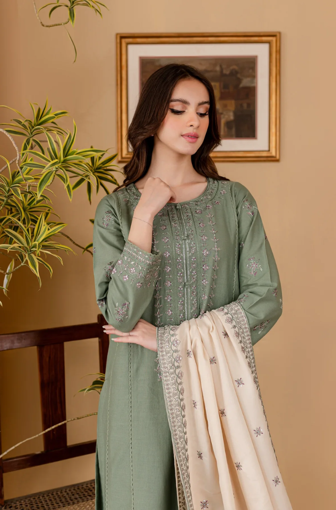 Sapphire - Winter 3PC Dhanak Embroidered Suit - BFH0005