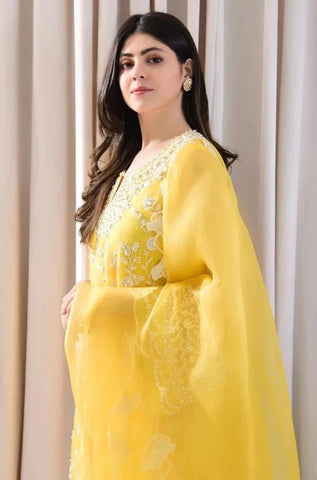 BAREEZE - 3PC Summer Lawn Embroidered Shirt with Organza Embroidered Dupatta and Trouser - BFB0786