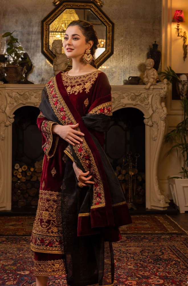 Asim Jofa - 3 Piece Velvet Embroidered Shirt With Organza Dupatta and Trouser - SB0165