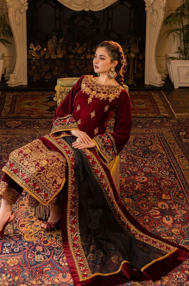 Asim Jofa - 3 Piece Velvet Embroidered Shirt With Organza Dupatta and Trouser - SB0165
