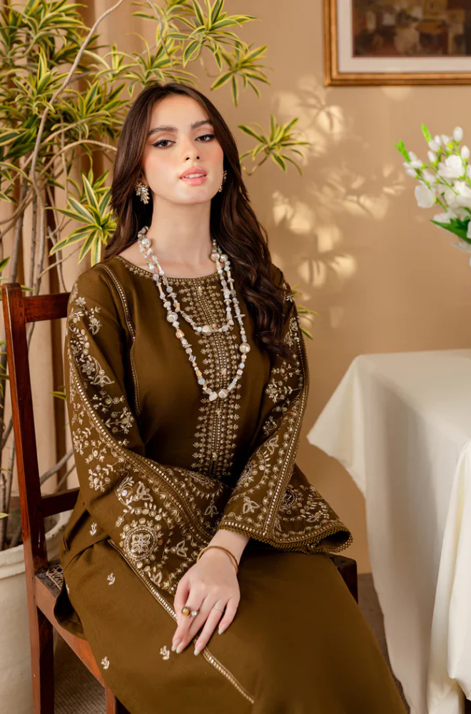 Baroque - 2PC Dhanak Embroidered Suit- BFRZ0108