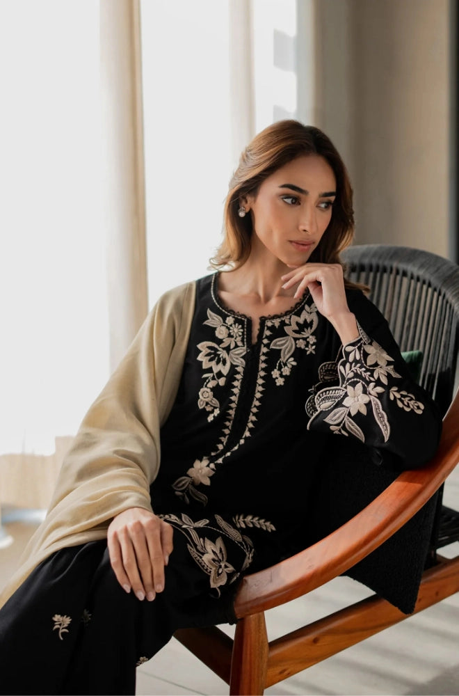 3PC Dhanak Embroidered Shirt With Wool Embroidered Dupatta and Trouser - BFB01028