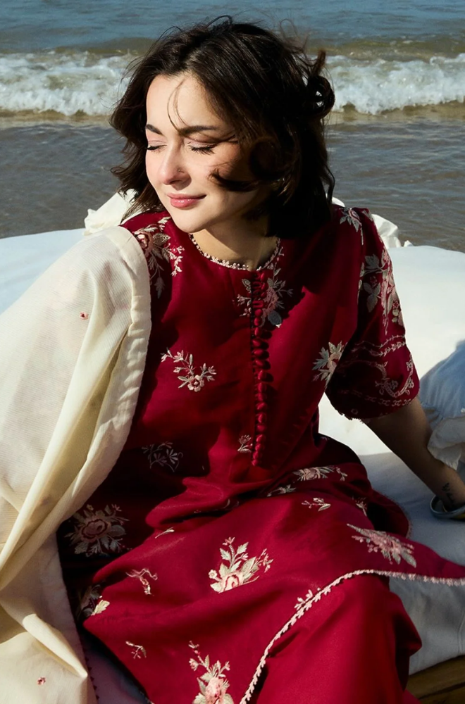 IZEL - Winter 3PC Dhanak Embroidered Suit - BFB0495