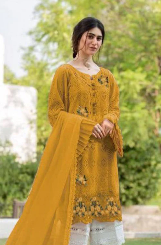 Maria.B - Winter 3PC Dhanak Embroidered Suit - BFRZ0009