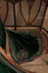 Kayseria -Winter 3PC Velvet Embroidered Suit - BFB0508