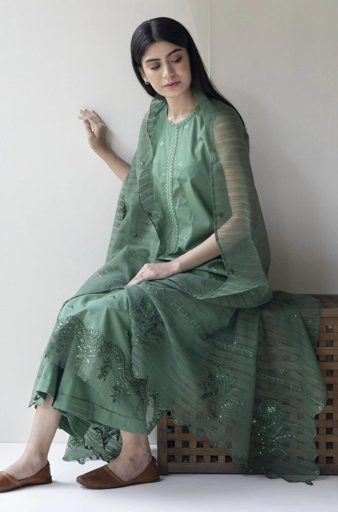 Dyot - 3PC Dhanak  Embroidered Shirt with Organza Embroidered Dupatta and Trouser - BFB0893