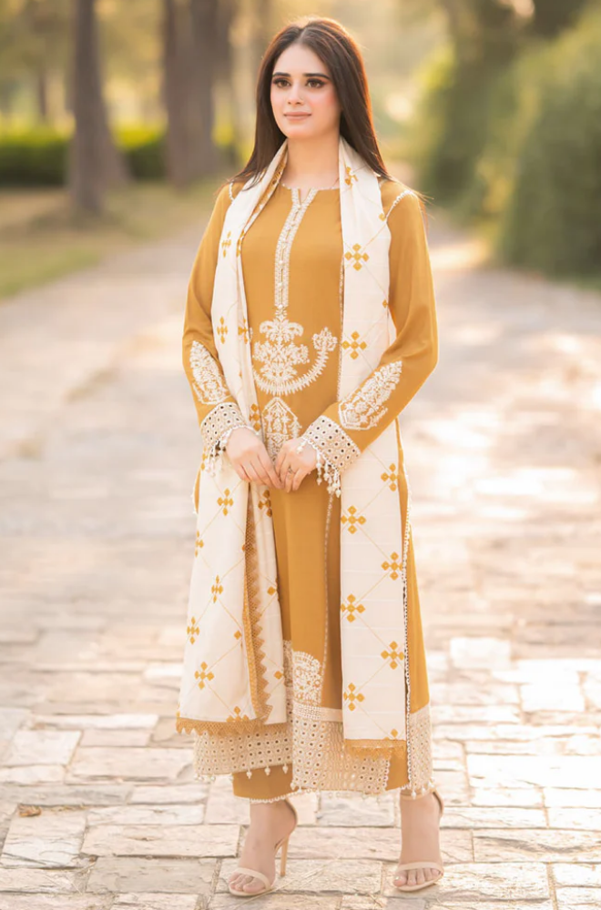 Maria .B. - Winter 3PC Dhanak Embroidered Suit - BFB0455
