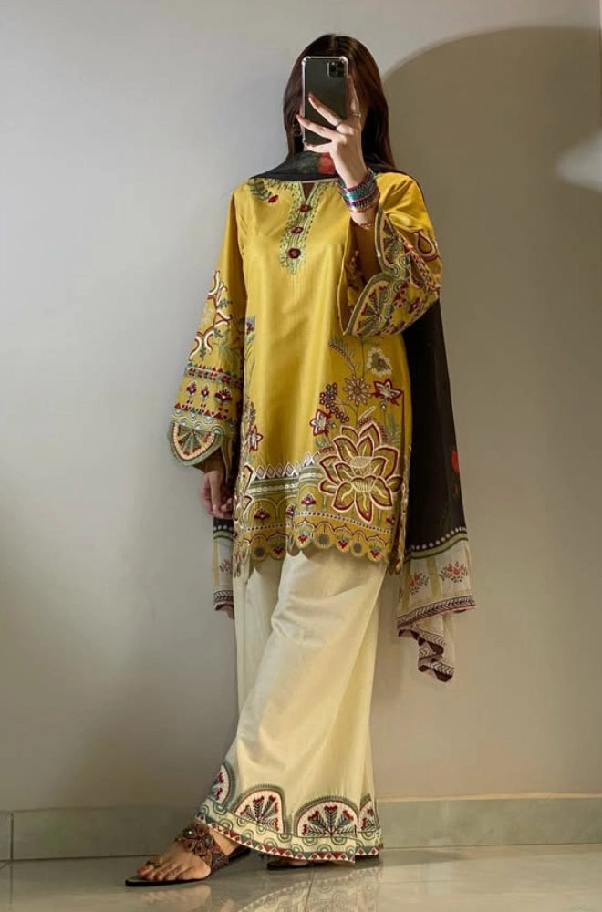 Safinaz - 3PC Dhanak Embroidered Shirt With Wool Printed Dupatta and Trouser - BFB01091