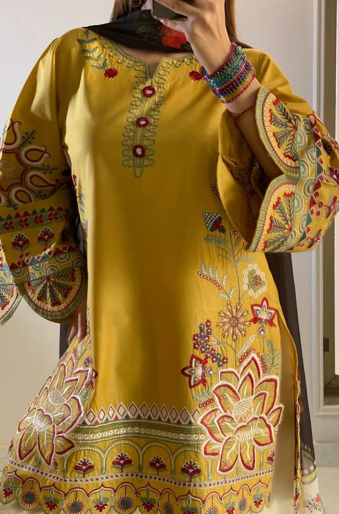 Safinaz - 3PC Dhanak Embroidered Shirt With Wool Printed Dupatta and Trouser - BFB01091