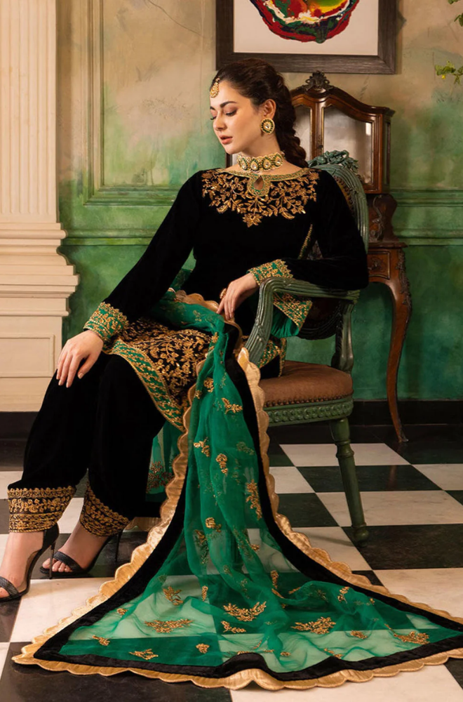 Baroque - 3PC Velvet Embroidered Shirt With Organza Embroidered Dupatta and Trouser - BFB0173