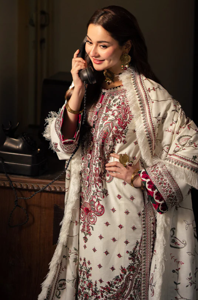 ASIM JOFA - Winter 3PC Dhanak Embroidered Suit - BFB0487