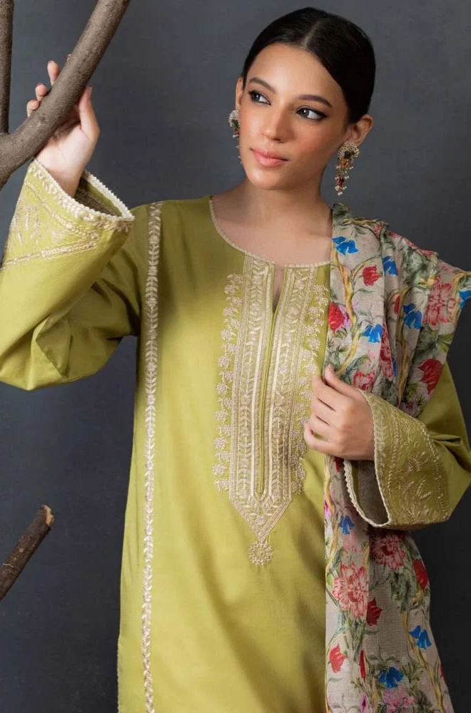 Coco By ZaraShahjahan - 3PC Lawn Embroidered Suit - BFB0230