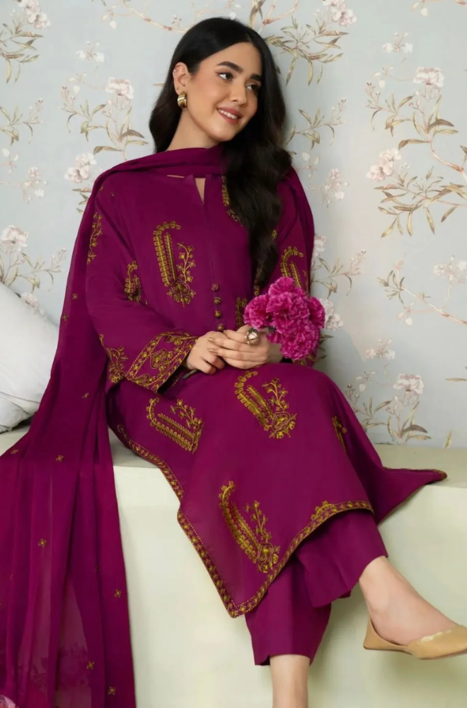 Dyot- 3PC Lawn Embroidered Suit - BFU0106