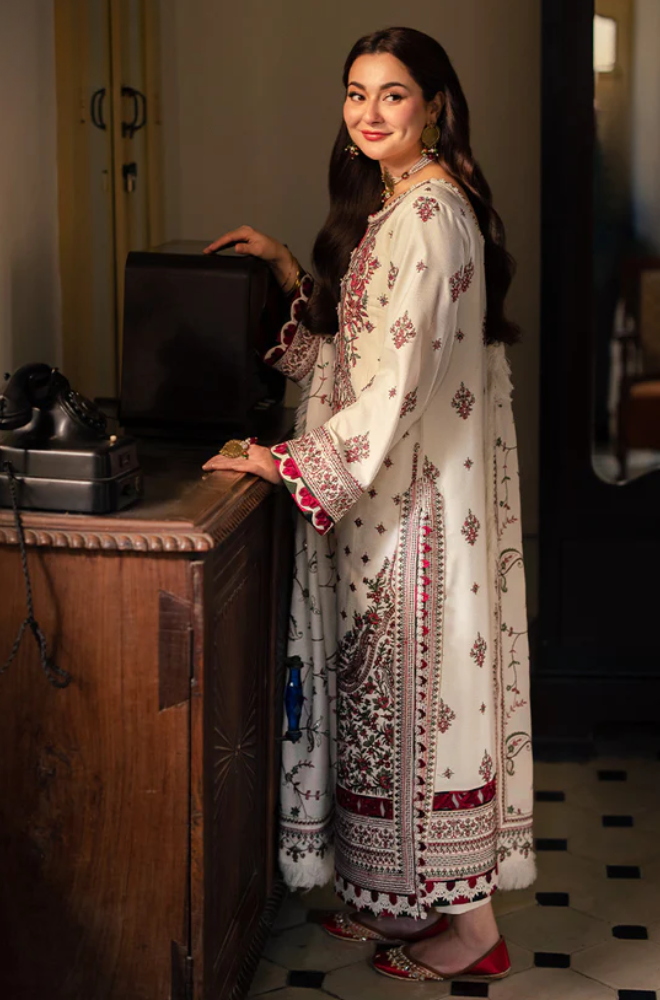 ASIM JOFA - Winter 3PC Dhanak Embroidered Suit - BFB0487