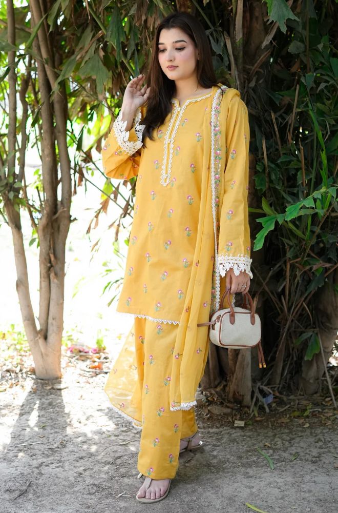 Stitched 3Pcs Embroidered Lawn Suit – RTW057 - Stitched | BlueFery