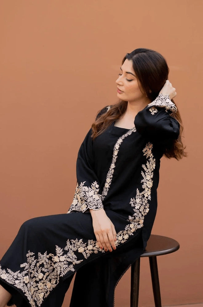 SHANZAY - 2PC Lawn Embroidered Shirt and Trouser - BFS00250