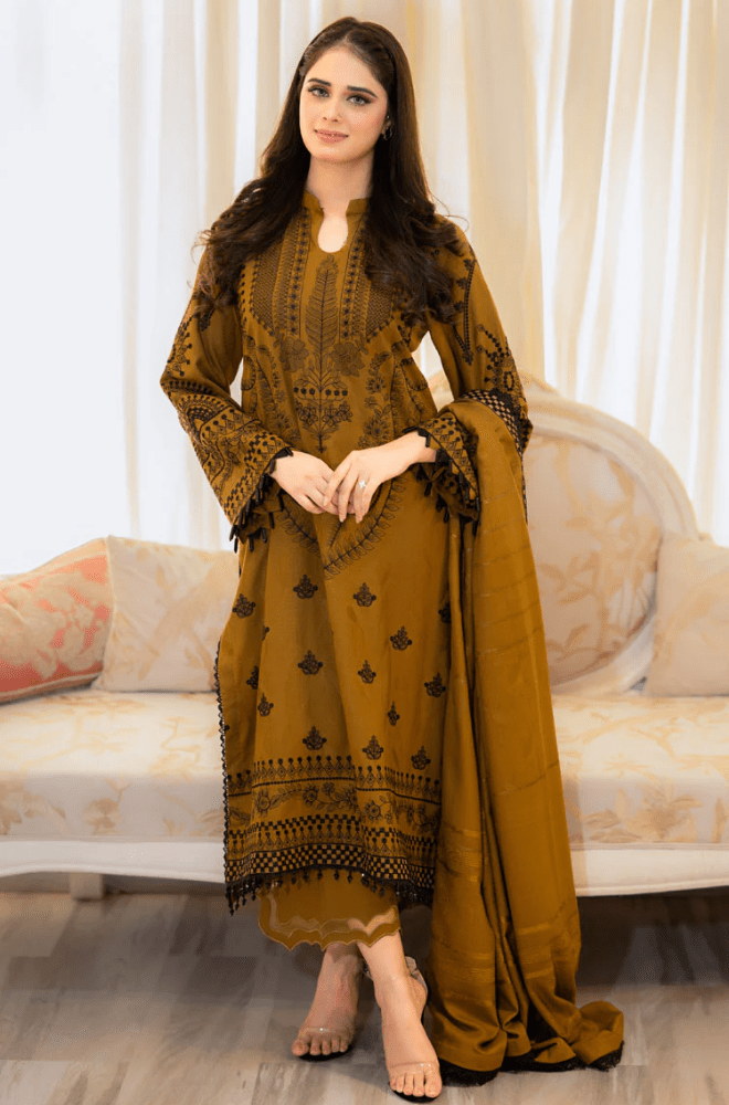 Summer 3PC Lawn Embroidered Suit - BFA00270 - New Arrivals | BlueFery