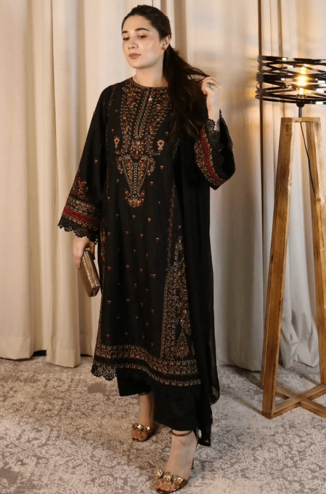 Summer 3PC Lawn Embroidered Suit - BFB0453 - | BlueFery