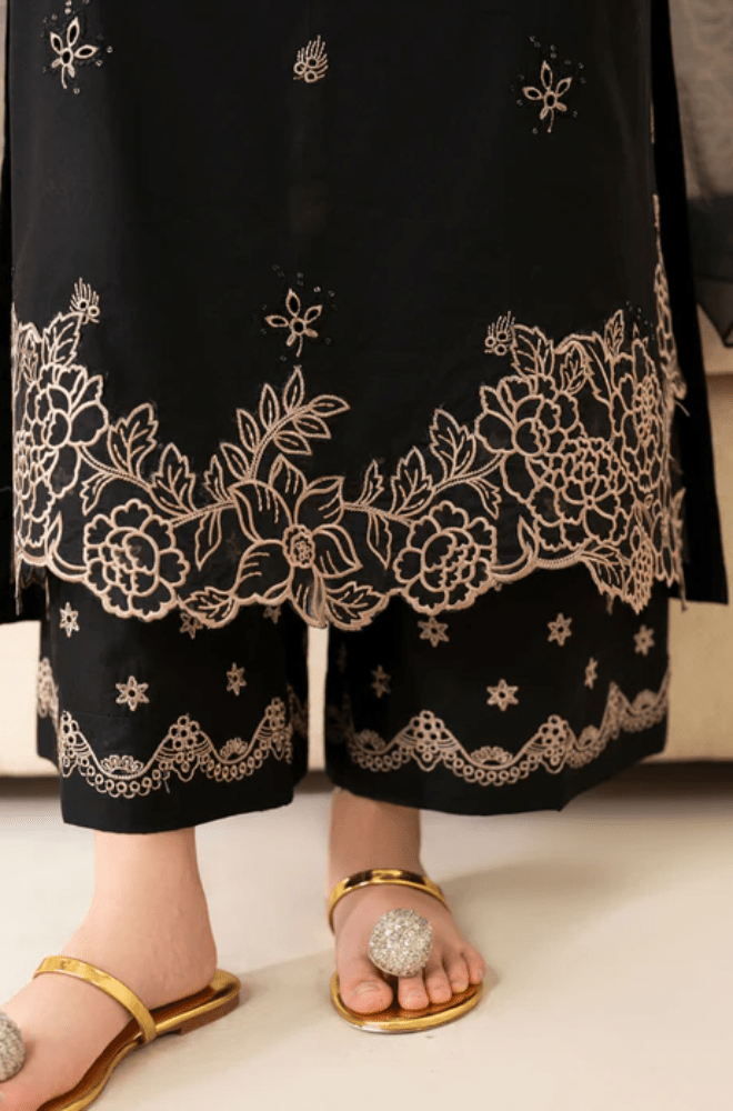 Summer 3PC Lawn Embroidered Suit - BFB0657 - New Arrivals | BlueFery