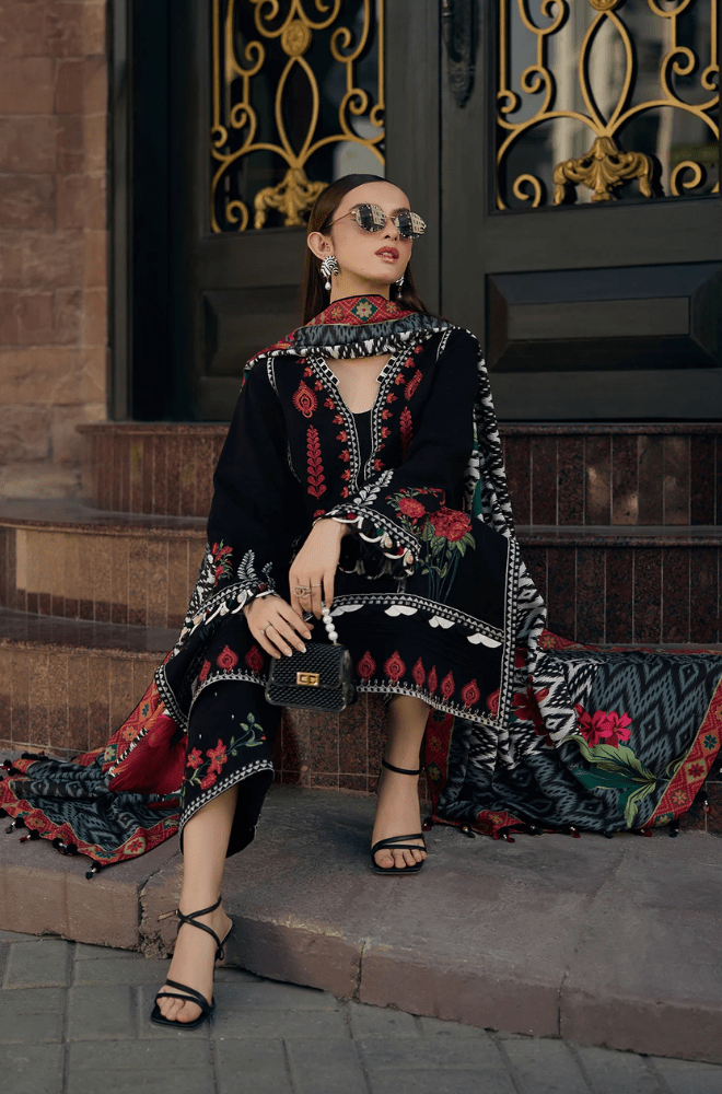 Summer 3PC Lawn Embroidered Suit - BFB0668 - New Arrivals | BlueFery
