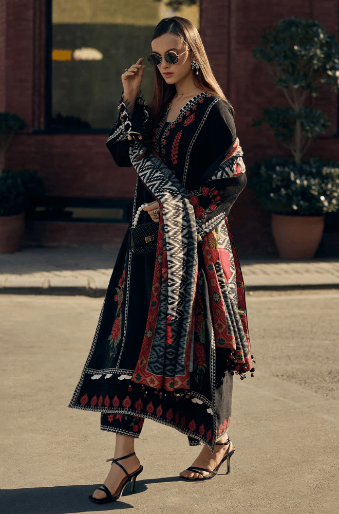 Summer 3PC Lawn Embroidered Suit - BFB0668 - New Arrivals | BlueFery
