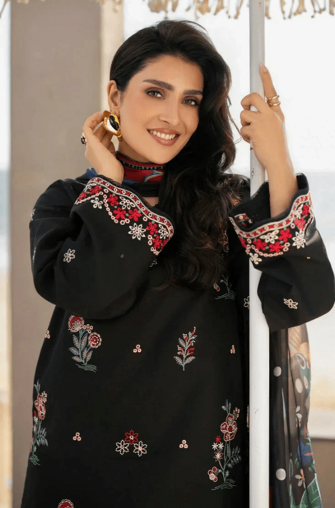 Summer 3PC Lawn Embroidered Suit - BFB0732 - New Arrivals | BlueFery