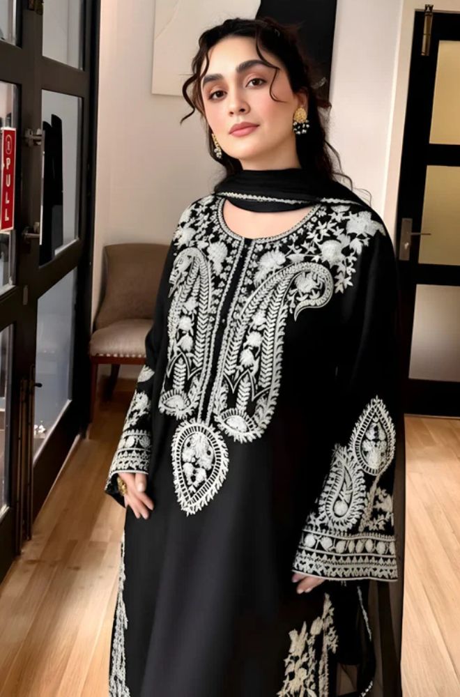 Summer 3PC Lawn Embroidered Suit - BFB0741 - New Arrivals | BlueFery