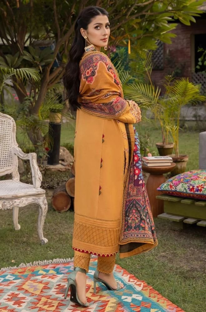 Summer 3PC Lawn Embroidered Suit - BFB0763 - New Arrivals | BlueFery