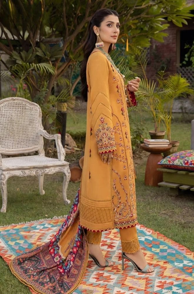 Summer 3PC Lawn Embroidered Suit - BFB0763 - New Arrivals | BlueFery