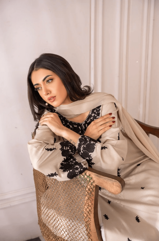 Summer 3PC Lawn Embroidered Suit - BFU0088 - | BlueFery