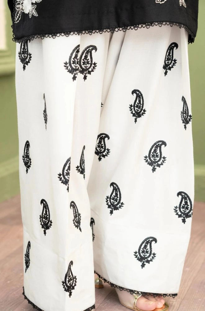 ZARA SHAHJAHAN - 3PC Lawn Embroidered Shirt with Chiffon Embroidered Dupatta and Trouser - BFB0748