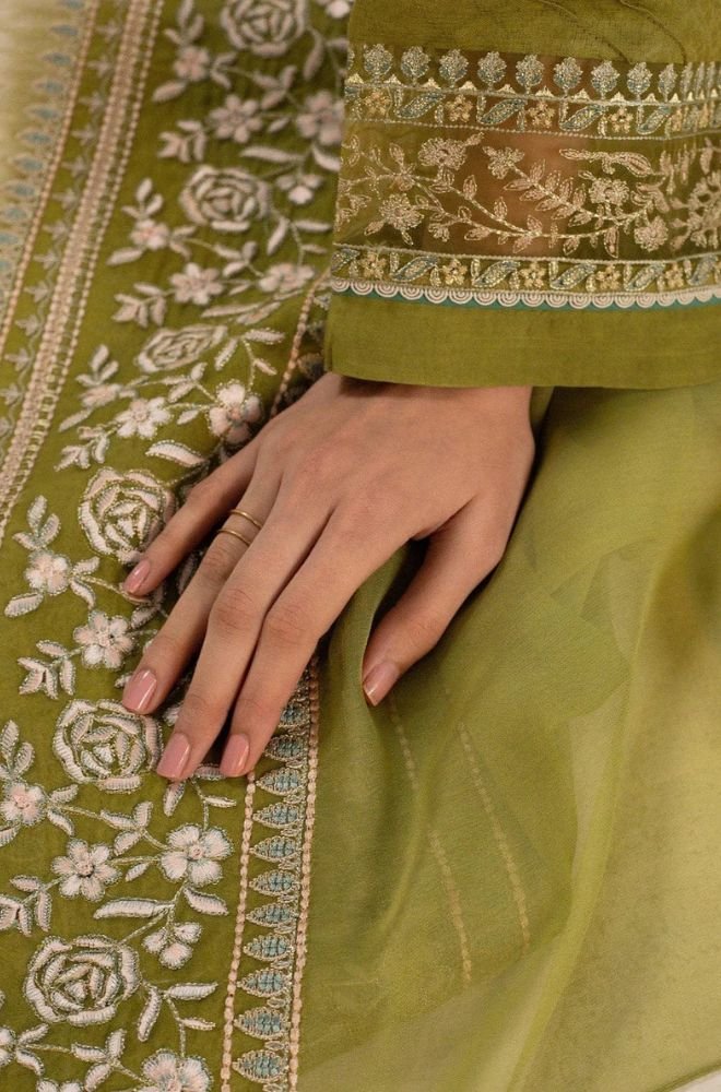 Summer 3Piece Lawn Embroidered Suit - BFB0749 - New Arrivals | BlueFery