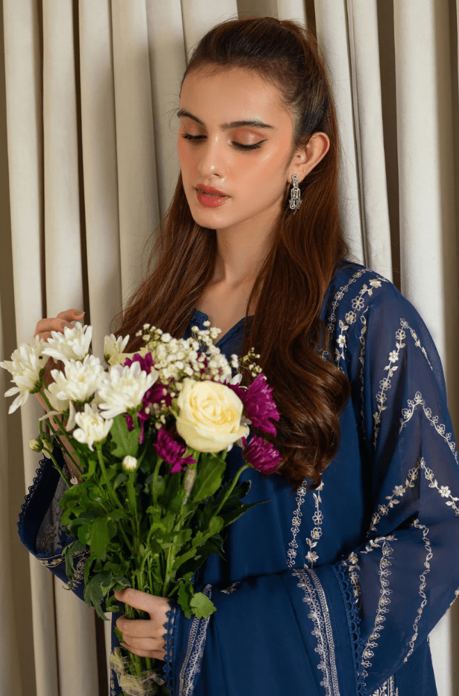 Winter 3PC Dhanak Embroidered Suit - BFB0417 - | BlueFery
