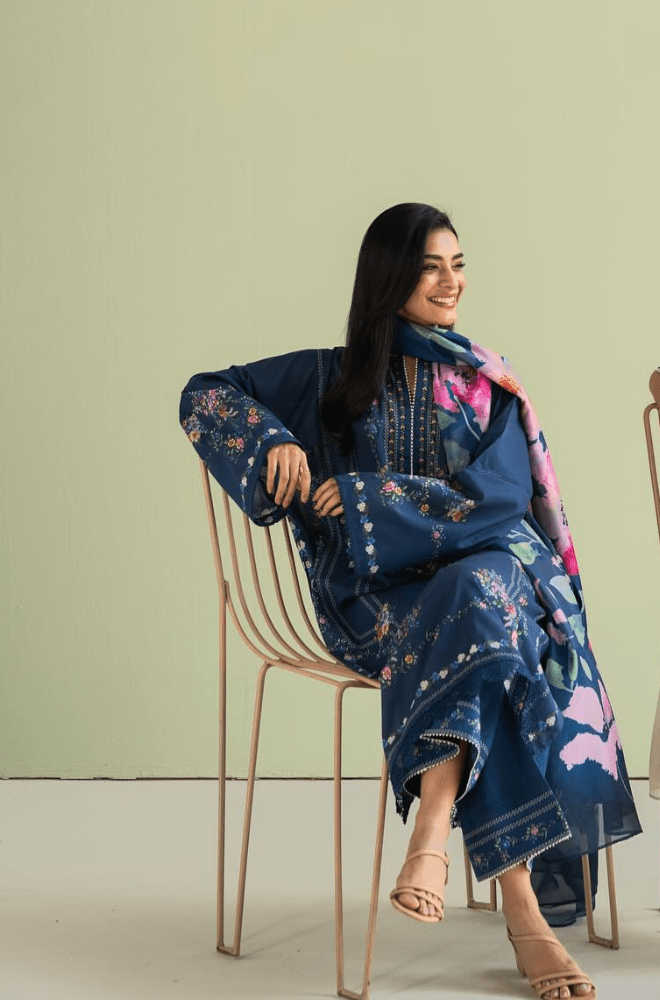 Winter 3PC Dhanak Embroidered Suit - BFU0097 - | BlueFery