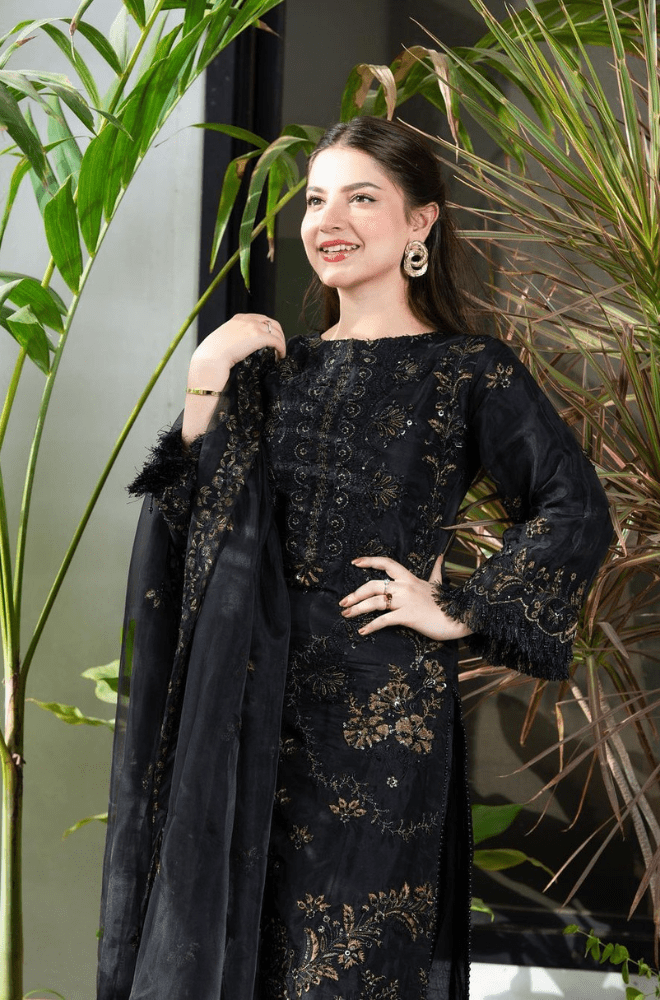 Summer 3PC Lawn Embroidered Shirt - BFU00010 - New Arrivals | BlueFery